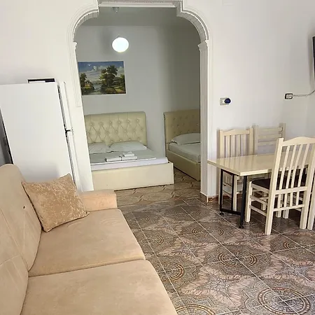 Πανσιόν Arli&eris Vlorë