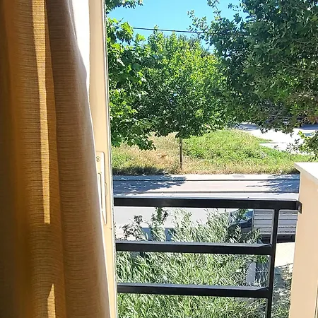 Πανσιόν Arli&eris