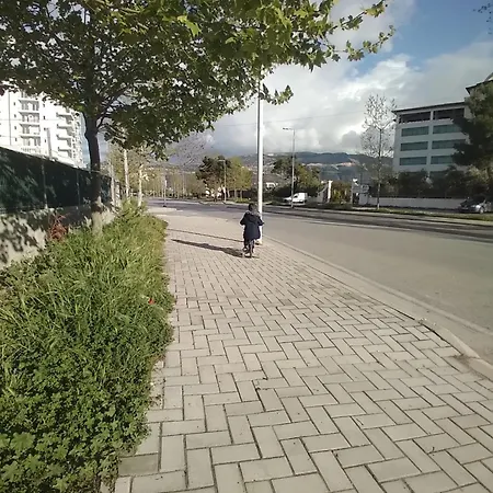 Arli&eris 招待所 Vlorë