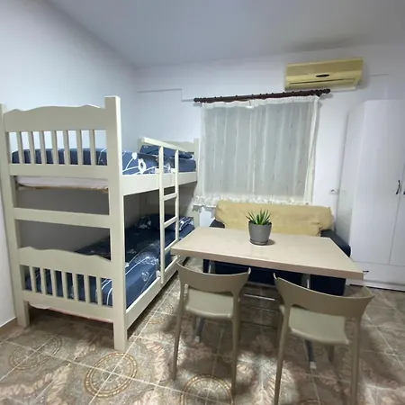 Arli&eris Vlore