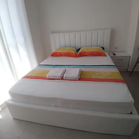 Arli&eris Guest house Vlore