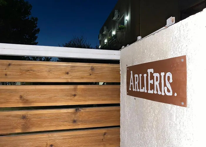 Gasthof Arli&eris Vlorë