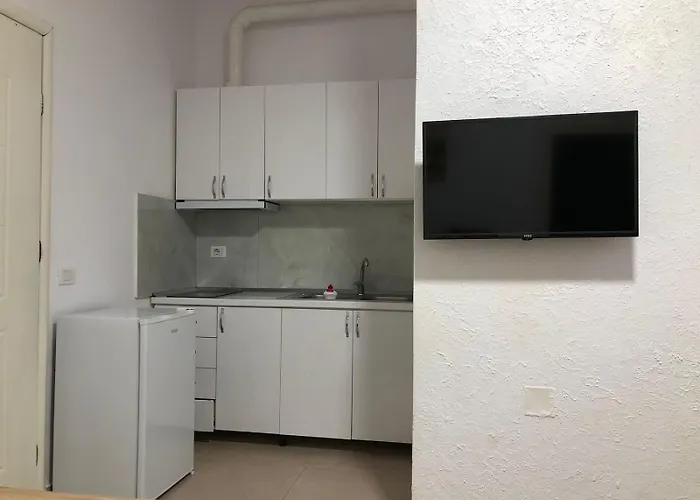 Arli&eris Pensjonat Wlora